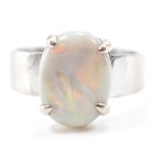 WHITE METAL & OPAL CABOCHON RING