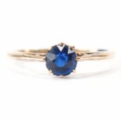 VINTAGE GOLD & BLUE STONE RING