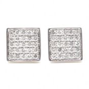 PAIR OF 9CT WHITE GOLD & DIAMOND STUD EARRINGS