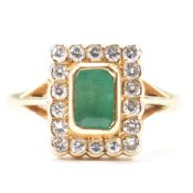 HALLMARKED 18CT GOLD EMERALD & DIAMOND RING