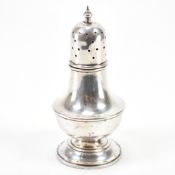 EDWARDIAN SILVER HALLMARKED SUGAR SHAKER