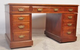 19TH CENTURY OAK TWIN PEDESTAL DESK