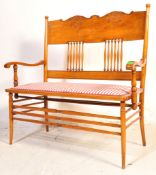 EARLY 20TH CENTURY AMERICAN SHAKER / ARTS AND CRAFTS LOVE SEAT