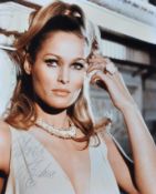 URSULA ANDRESS - JAMES BOND 007 - SIGNED 8X10