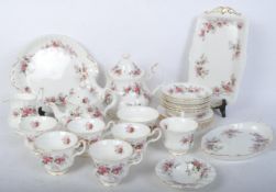 ROYAL ALBERT - LAVENDER ROSE - CHINA TEA SERVICE