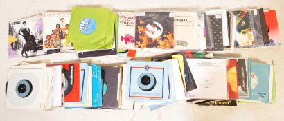 LARGE COLLECTION OF VINTAGE 45 / 7