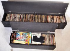 VERY LARGE COLLECTION OF VINTAGE 20TH CENTURY 7
