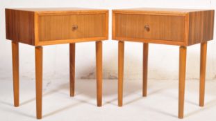 PAIR OF RETRO VINTAGE MID 20TH CENTURY TEAK BEDSIDE TABLES