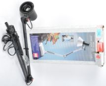 MICROMARK - SWING ARM DESK LIGHT