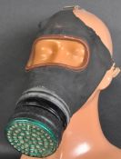 WWII SECOND WORLD WAR BRITISH HOME FRONT CIVILIAN GAS MASK