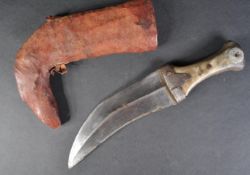 20TH CENTURY VINTAGE SOUTH ARABIAN JAMBIYA DAGGER
