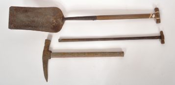 BRITISH RAILWAYS COAL SHOVEL, HAMMER PICK & BALL PIEN HAMMER