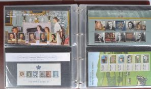 STAMPS - PRESENTATION PACKS - UNUSED DECIMAL - £300+ FV
