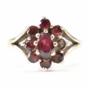 VINTAGE HALLMARKED 9CT GOLD & GARNET CLUSTER RING
