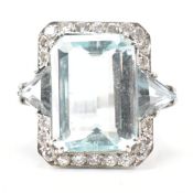 PLATINUM AQUAMARINE & DIAMOND DRESS RING