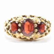 HALLMARKED 9CT GOLD & GARNET DOME RING
