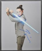 STAR WARS - DAISY RIDLEY - AUTOGRAPHED 8X10