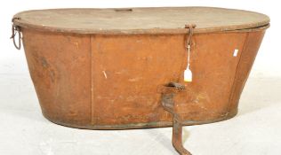19TH CENTURY VICTORIAN CAMPAIGN TIN BATH & LID