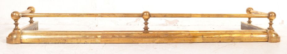 VICTORIAN BRASS FIRE GUARD / FENDER