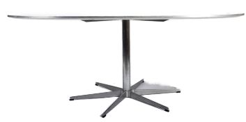 ARNE JACOBSEN FOR FRITZ HANSEN - RETRO DINING TABLE
