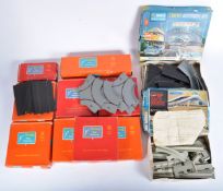 COLLECTION OF VINTAGE TRIANG MINIC MOTORWAYS ACCESSORIES