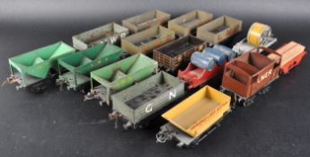 COLLECTION OF VINTAGE HORNBY O GAUGE ROLLING STOCK WAGONS