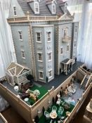 DOLL'S HOUSE - LARGE GEORGIAN MANOR WITH GARDEN - FULLY FURNISHED