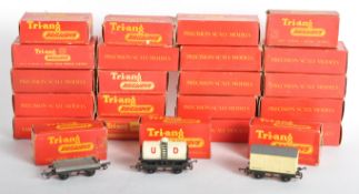 COLLECTION OF VINTAGE TRIANG 00 GAUGE MODEL RAILWAY WAGONS
