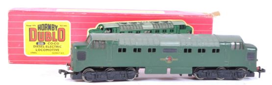 VINTAGE HORNBY DUBLO 00 GAUGE MODEL RAILWAY LOCOMOTIVE