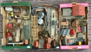 COLLECTION OF SCRATCH BUILT 00 GAUGE MODEL RAILWAY TRACKSIDE ACCESSORIES