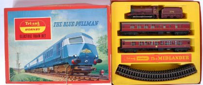 TWO VINTAGE TRIANG HORNBY 00 GAUGE MODEL RAILWAY TRAINSETS