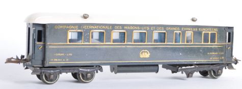 VINTAGE HORNBY O GAUGE ROLLING STOCK CARRIAGE