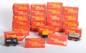 COLLECTION OF VINTAGE TRIANG 00 GAUGE MODEL RAILWAY WAGONS