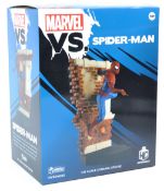HERO COLLECTOR MARVEL VS. SPIDERMAN 1:16 SCALE DYNAMIC STATUE