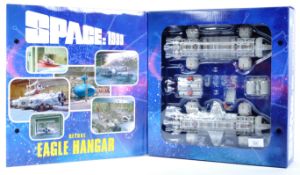 SPACE 1999 - SIXTEEN12 COLLECTABLES - DELUXE EAGLE HANGAR DIECAST