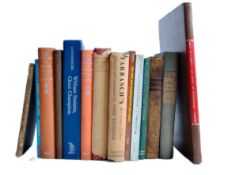 LARGE COLLECTION OF CHESS BOOKS