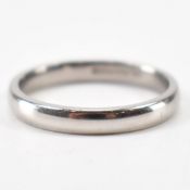 HALLMARKED 950 PALLADIUM BAND RING
