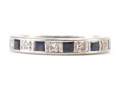 HALLMARKED 18CT GOLD WHITE GOLD SAPPHRE & DIAMOND RING