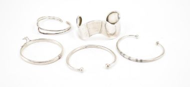 COLLECTION OF 925 SILVER BANGLES