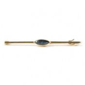 VINTAGE GOLD & SAPPHIRE BAR BROOCH