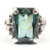 VINTAGE SYNTHETIC SPINEL DRESS RING