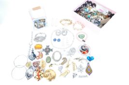 COLLECTION OF COSTUME JEWELLERY