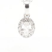 18CT WHITE GOLD & DIAMOND HALO PENDANT & CHAIN