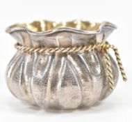 20TH CENTURY CONTINENTAL SILVER BAG BOWL