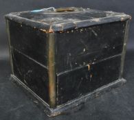 19TH CENTURY VICTORIAN LEATHER & BRASS BOUND JEWELLERY BOX