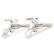 A PAIR OF PISTOL CUFFLINKS