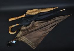 A COLLECTION OF 19TH / 20TH CENTURY PARASOLS