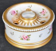 19TH CENTURY FLIGHT BARR & BARR PORCELAIN INKWELL STAND