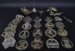 COLLECTION OF VINATGE BRASS ITEMS - NUTCRACKER - ASHTRAY