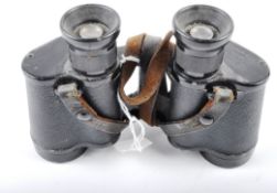WWII DDX O 6X30 DIENSTGLAS VINTAGE BINOCULARS